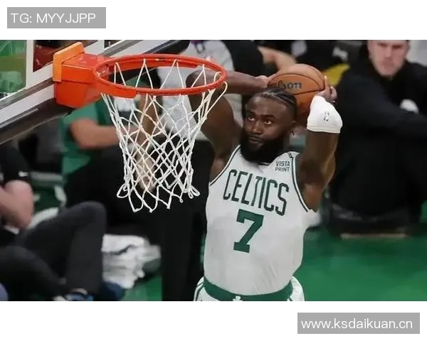 场均30分却无缘MVP讨论皮尔斯直言绿军遭偏见影响杰伦布朗表现